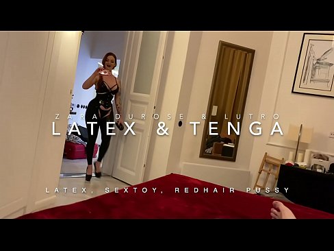❤️ Roodharige stiefzus in latex kostuum geneukt door stiefbroer Sex video at nl.sexeey.ru ☑