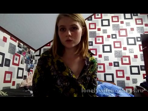 ❤️ Jonge blonde studente uit Rusland houdt van grotere lullen. Sex video at nl.sexeey.ru ☑