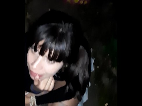 ❤️ Op straat gezwollen penis in ruil voor snoep Sex video at nl.sexeey.ru ☑